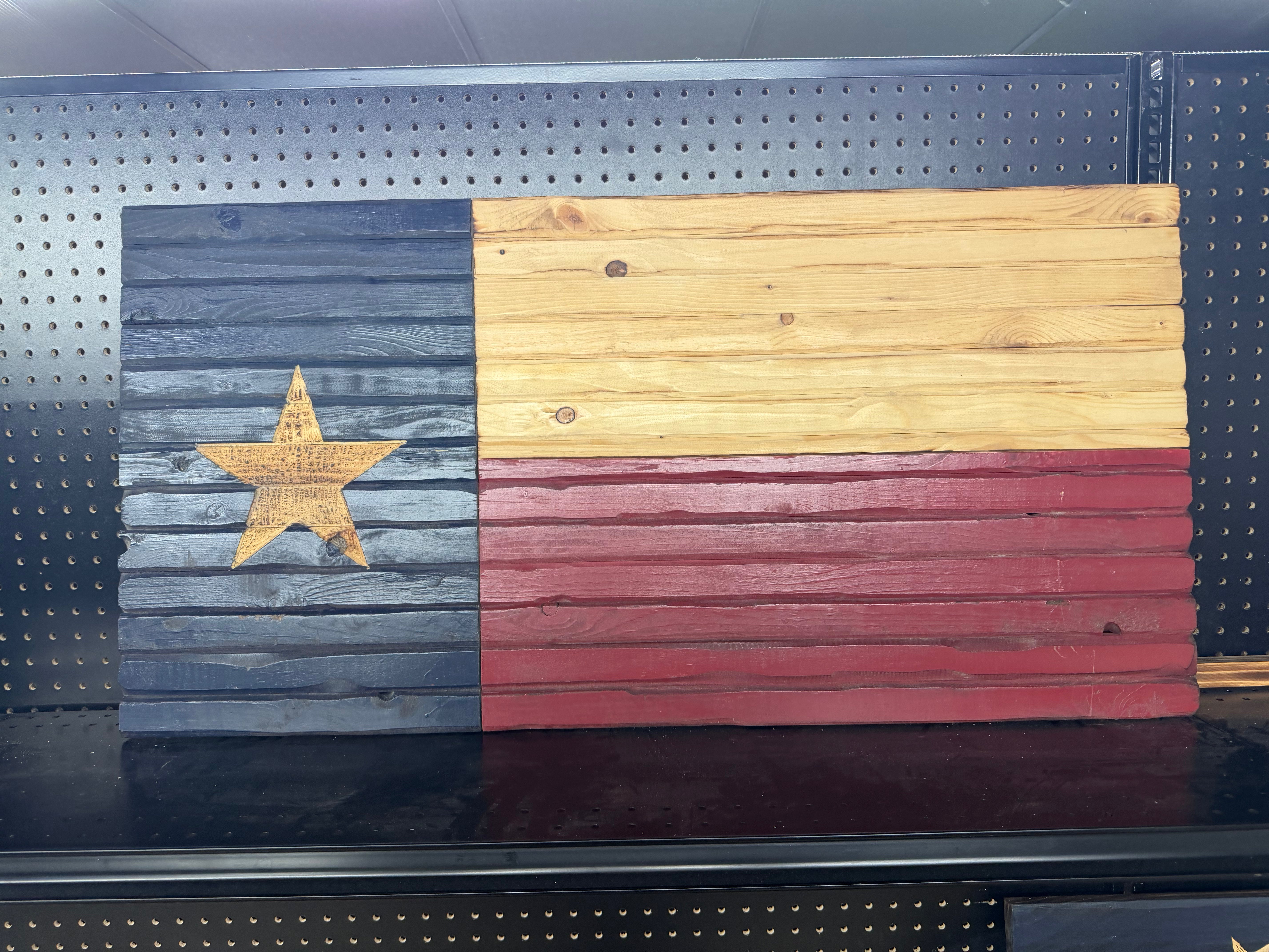 Medium 38x19 Texas // Imperfections and or Damage See image for details / read description EXPEDITE 542