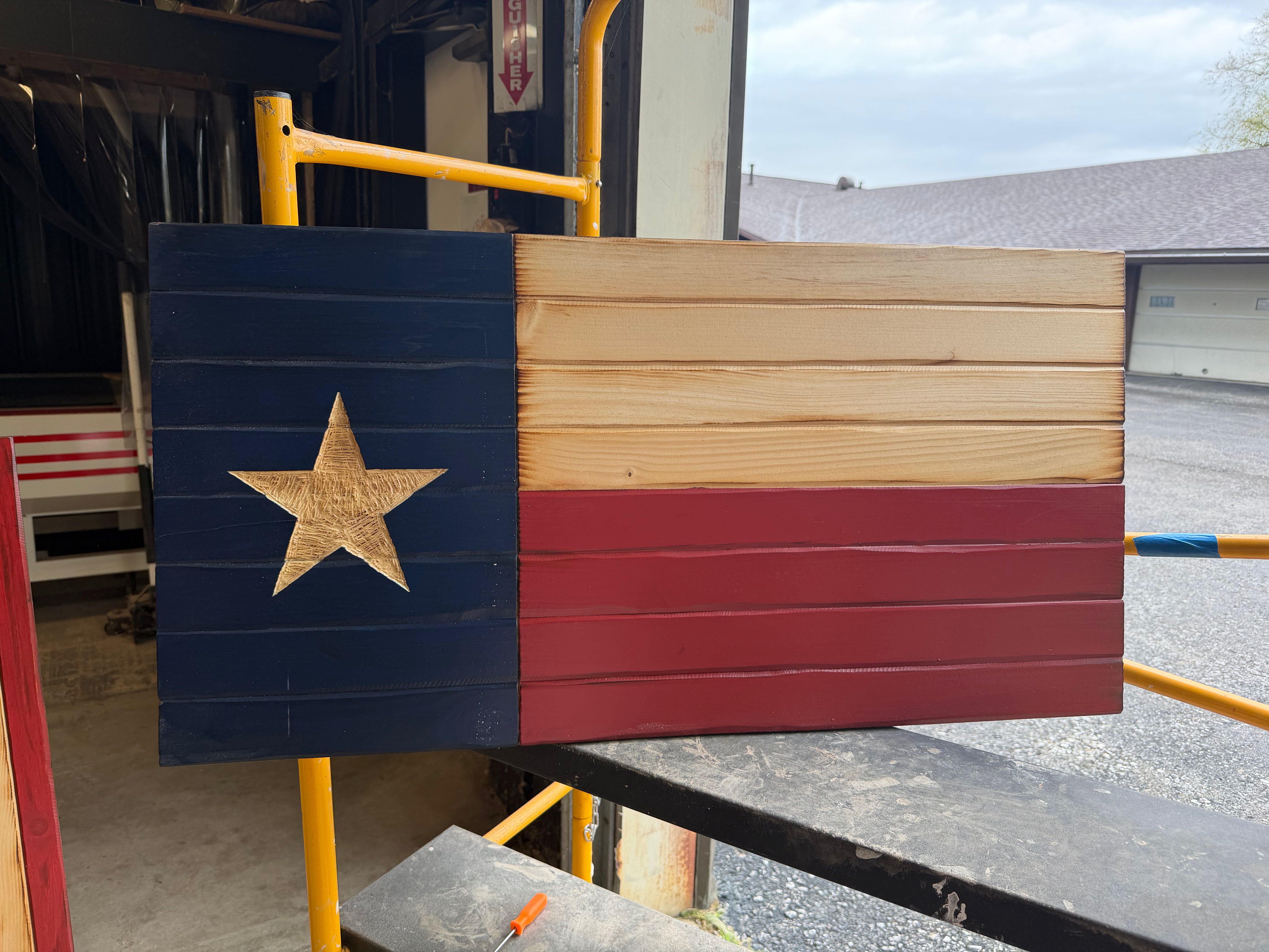 Medium 38x19 Texas //  Imperfections and or Damage See image for details / read description EXPEDITE
