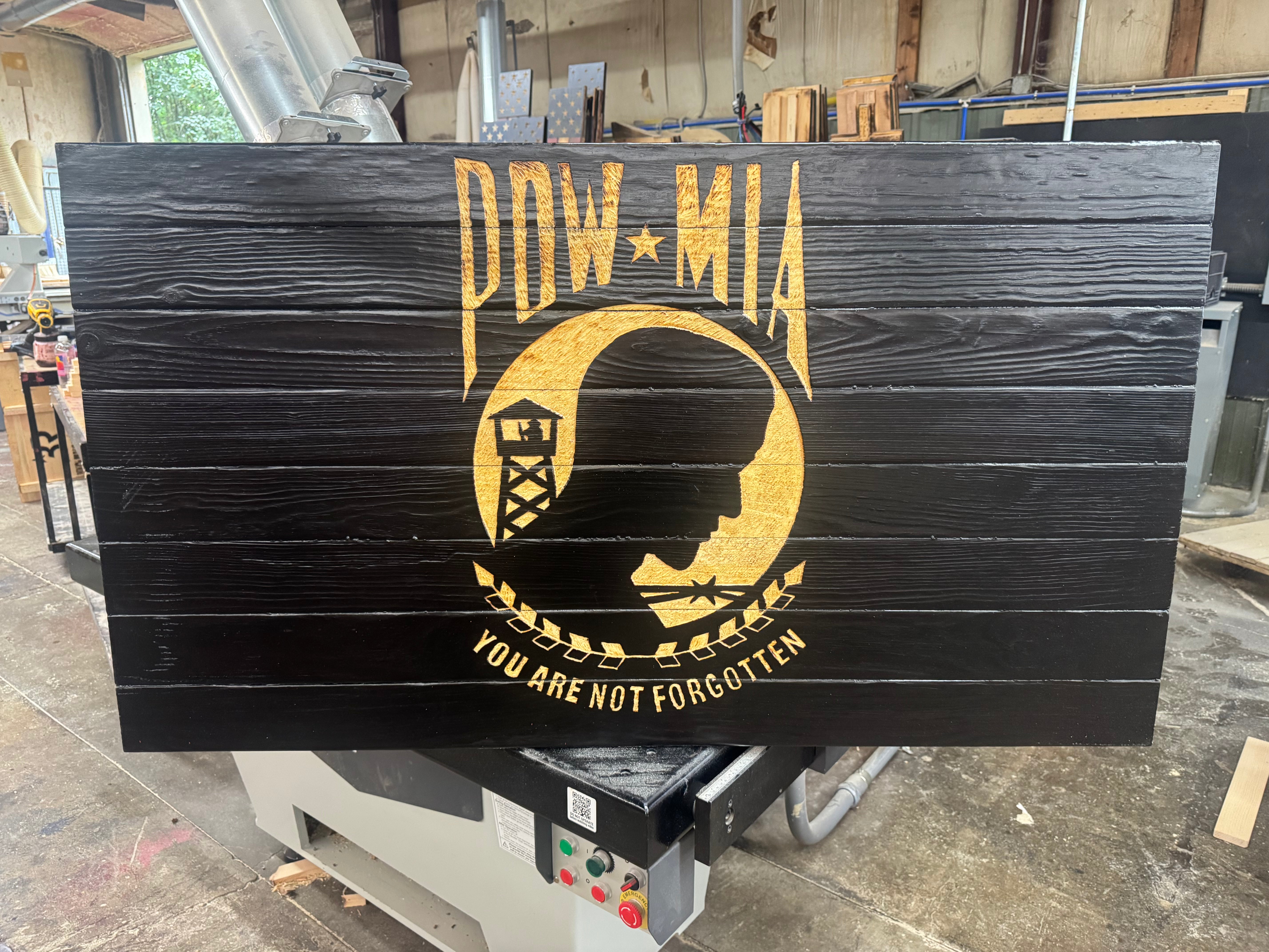 Colossal 56x32 POW MIA   //  Read description EXPEDITE 7867